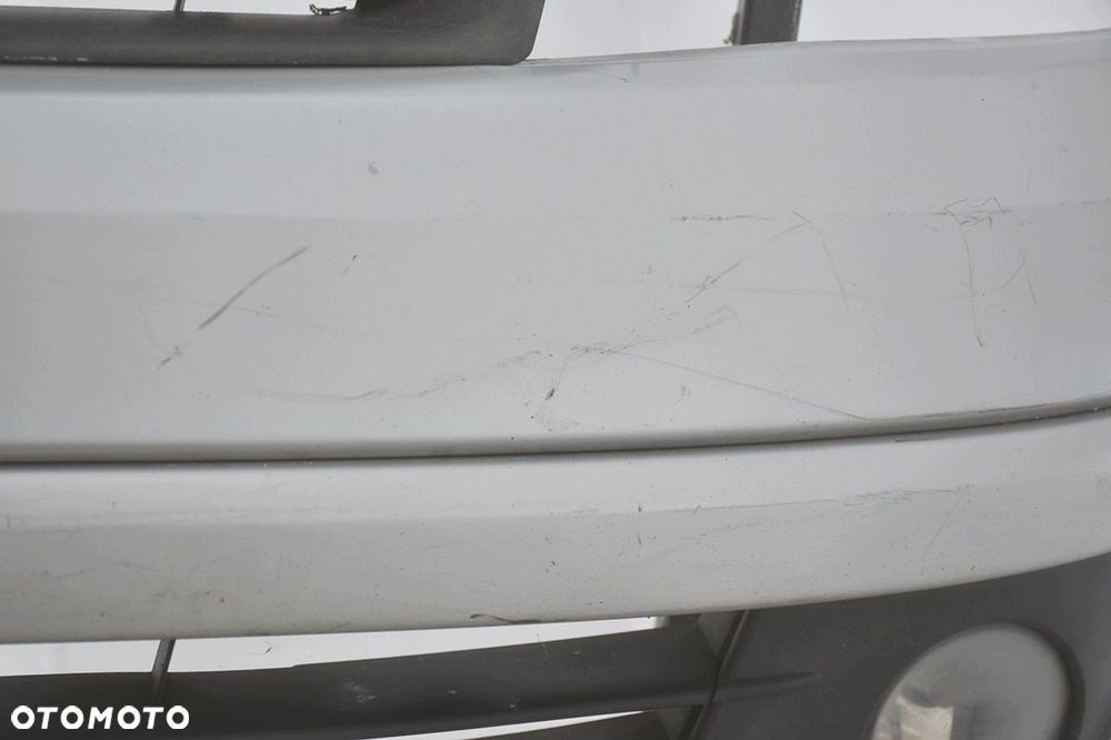 zderzak przedni * przód renault clio iii 195 ted69 - 10