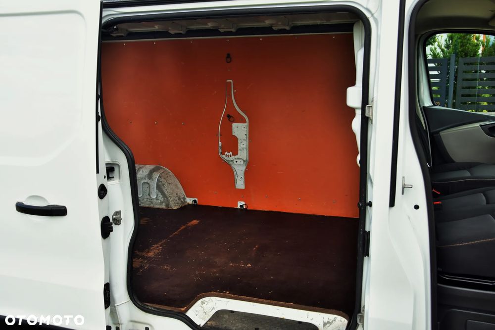 Renault TRAFIC - 21
