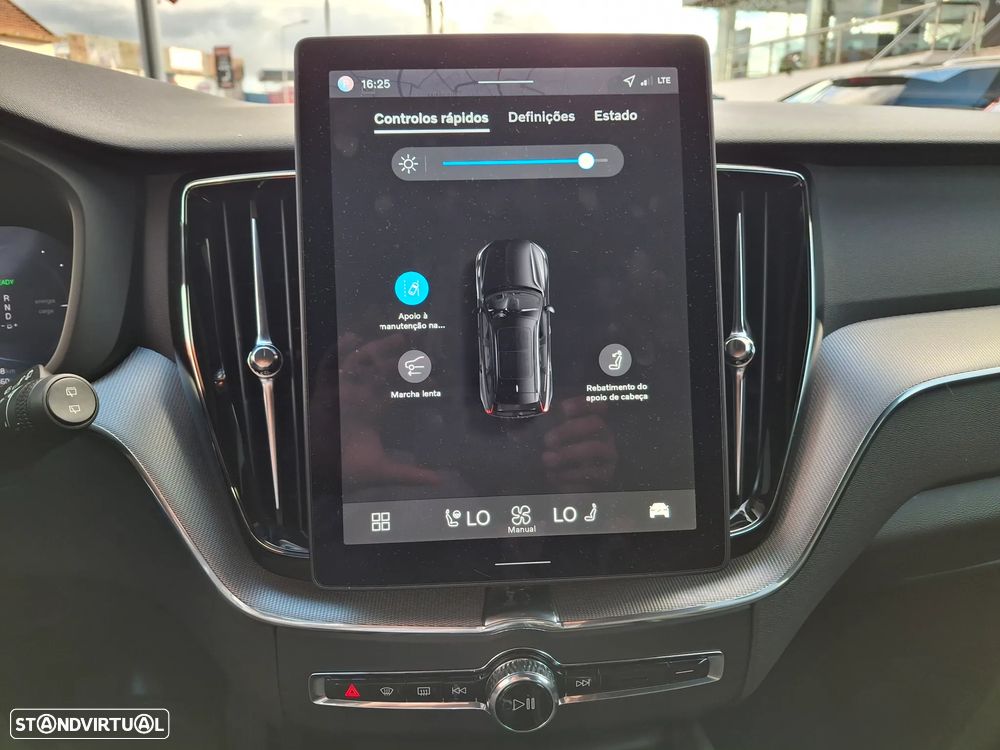 Volvo XC 60 2.0 T6 PHEV Black Edition AWD - 23