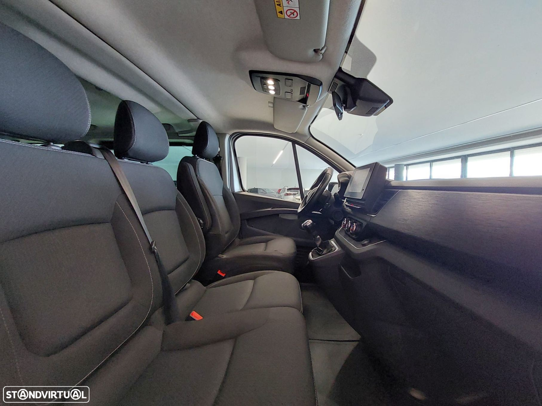 Renault Trafic 2.0 Blue dCi L1 Intens - 8