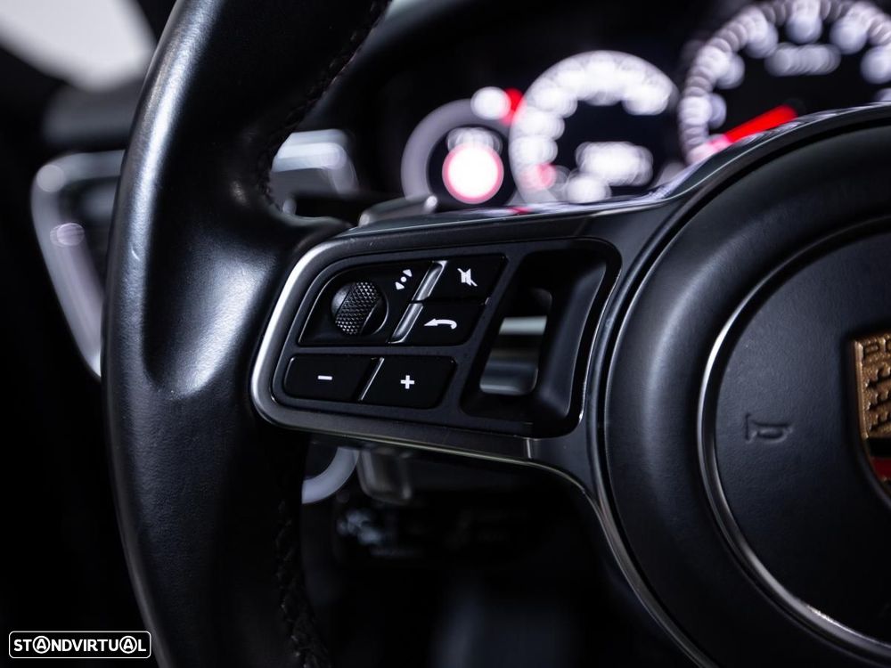 Porsche Panamera Turbo - 22