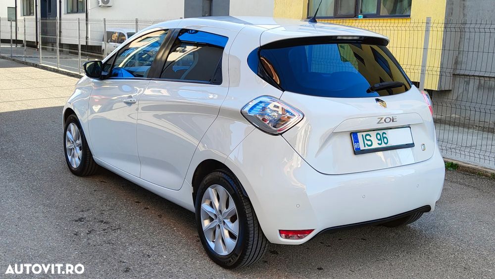 Renault ZOE - 8