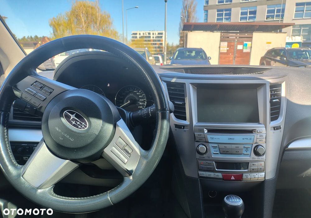 Subaru Outback - 11