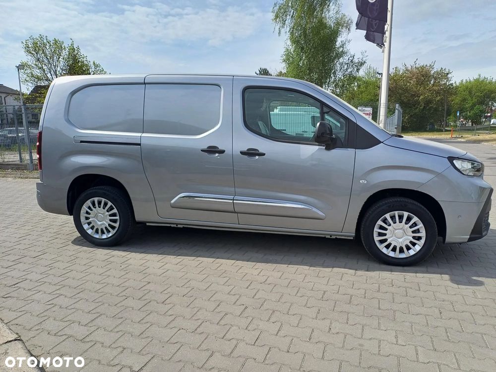 Toyota Proace City - 4