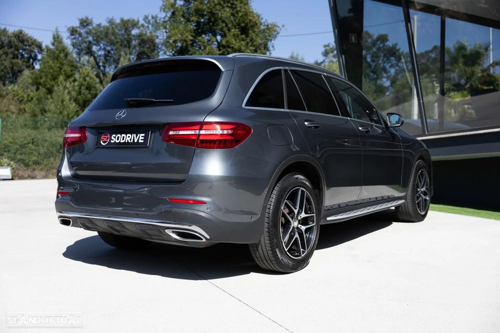 Mercedes-Benz GLC 250 d 4Matic 9G-TRONIC AMG Line - 32