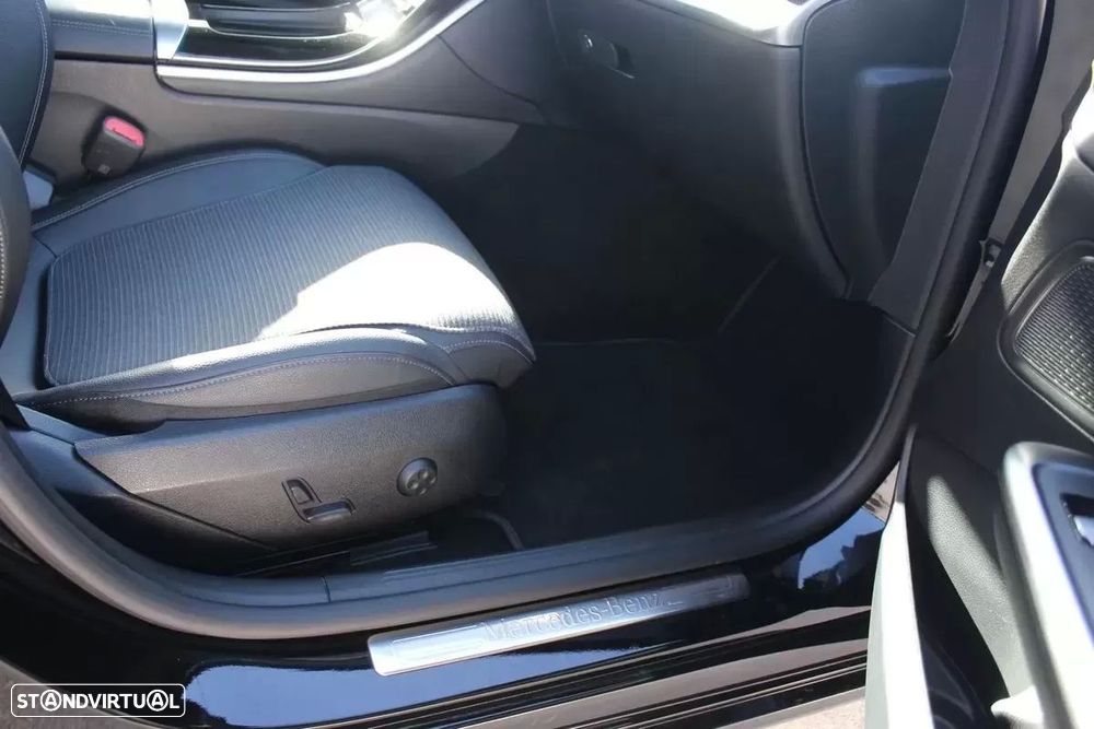 Mercedes-Benz C 200 d Avantgarde - 27