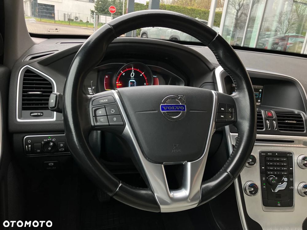 Volvo XC 60 D3 Ocean Race - 23