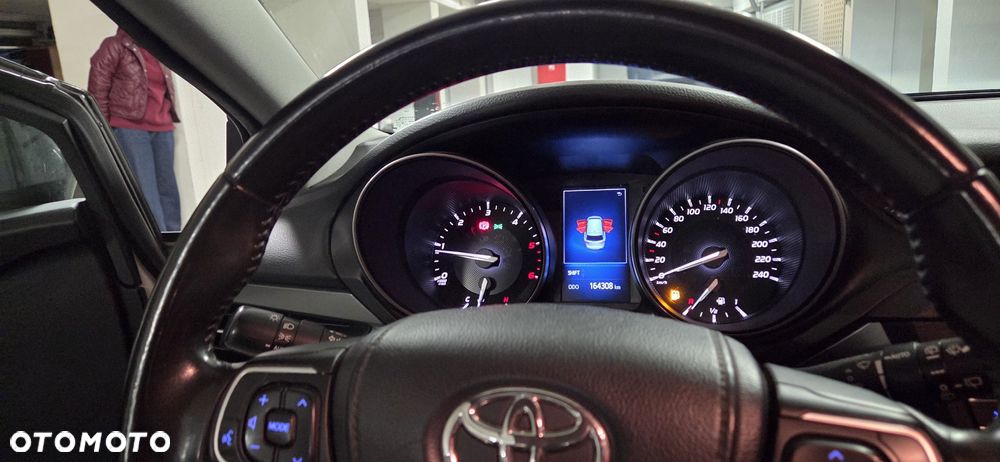 Toyota Avensis 2.0 D-4D Selection - 10