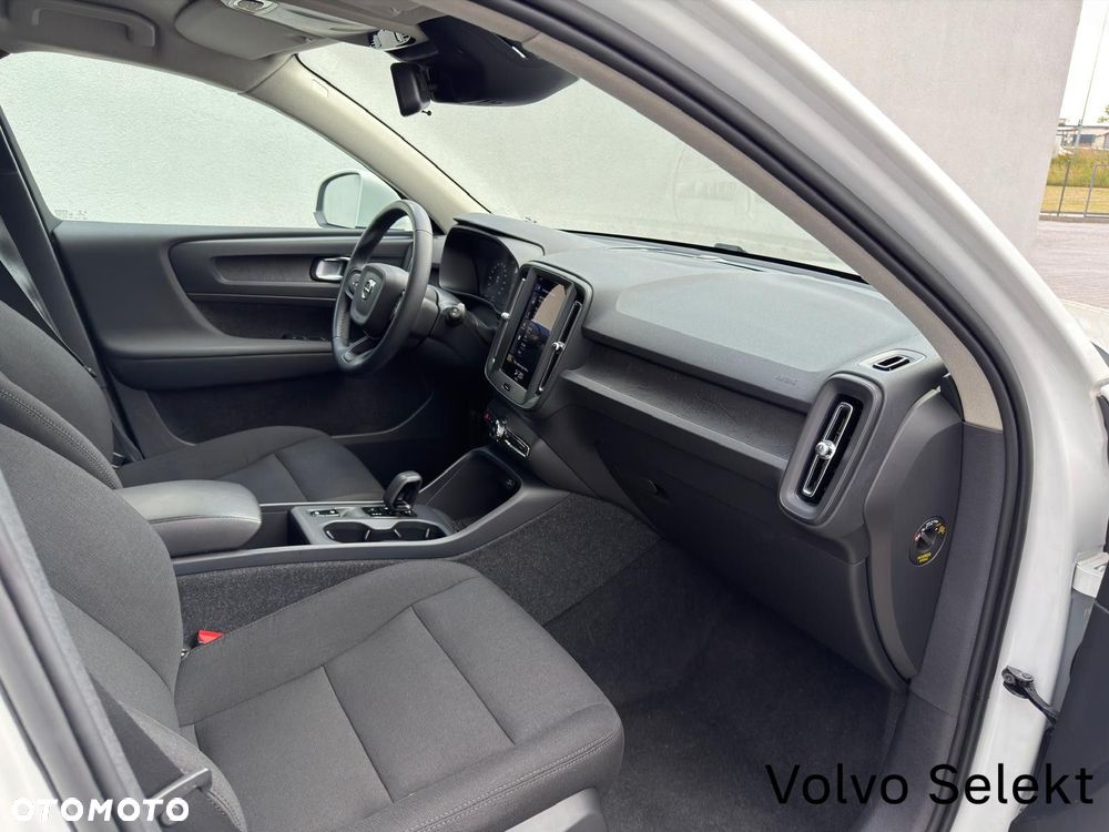 Volvo XC 40 - 22