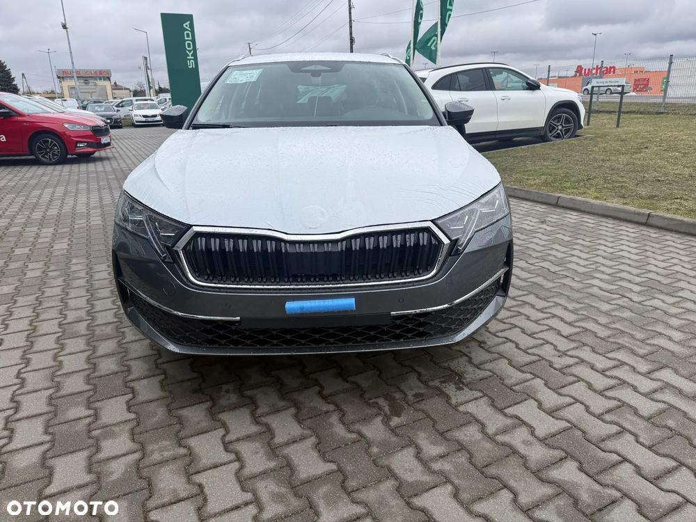 Skoda Octavia 1.5 TSI mHEV Drive Selection DSG - 2