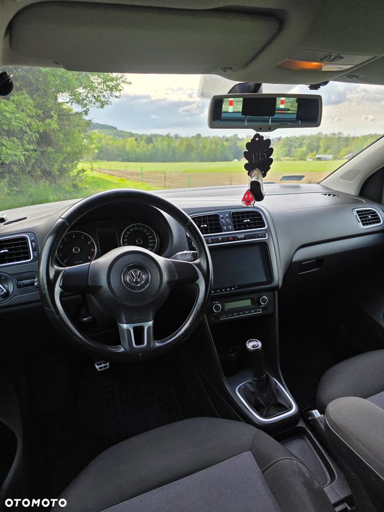 Volkswagen Polo - 21