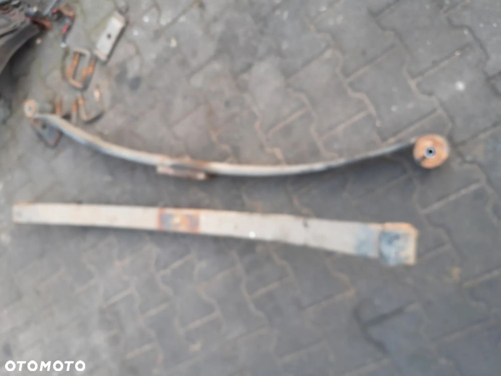 Resory komplet Iveco Daily 16r - 1