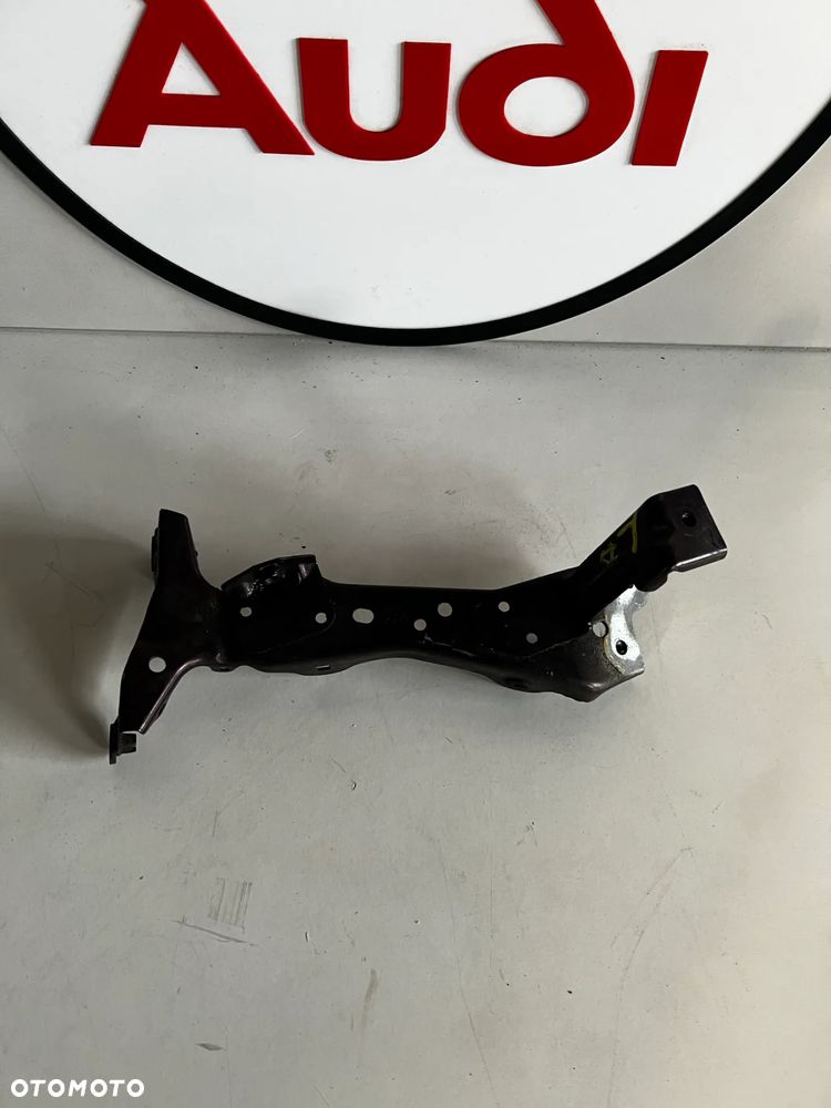 WSPORNIK BŁOTNIKA LEWY AUDI A3 8V 8V0821135A - 1