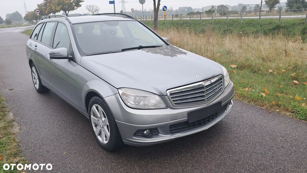 Mercedes-Benz Klasa C 200 T CDI DPF Automatik BlueEFFICIENCY Elegance - 12