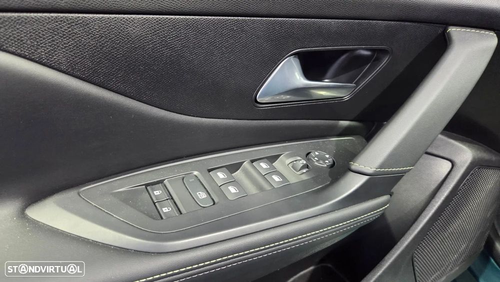 Peugeot 308 SW 180 e-EAT8 GT Pack - 41