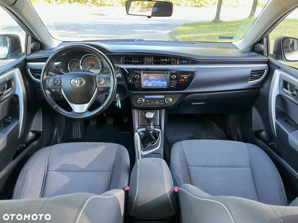 Toyota Corolla 1.6 Premium EU6 - 21