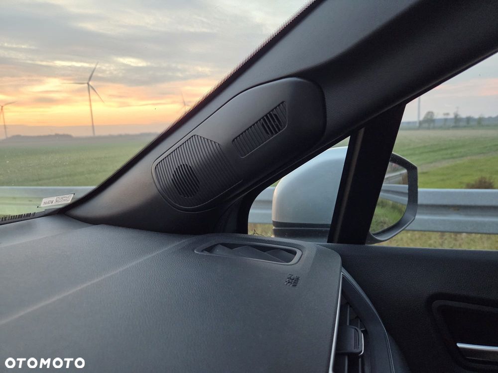 Renault Captur - 15