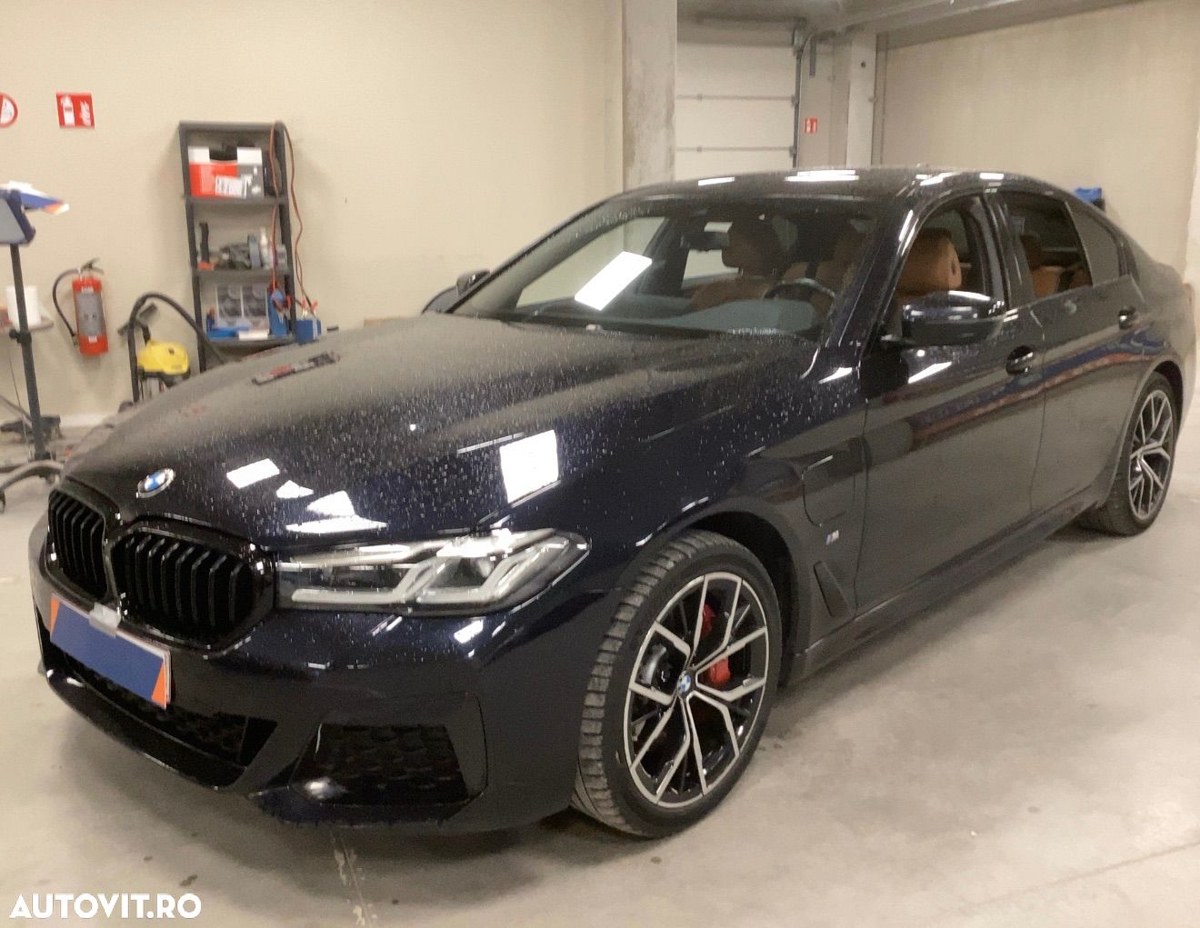 BMW Seria 5 530e Aut. M Sport Edition - 1