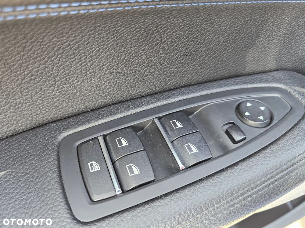 BMW Seria 1 118i M Sport Shadow - 17