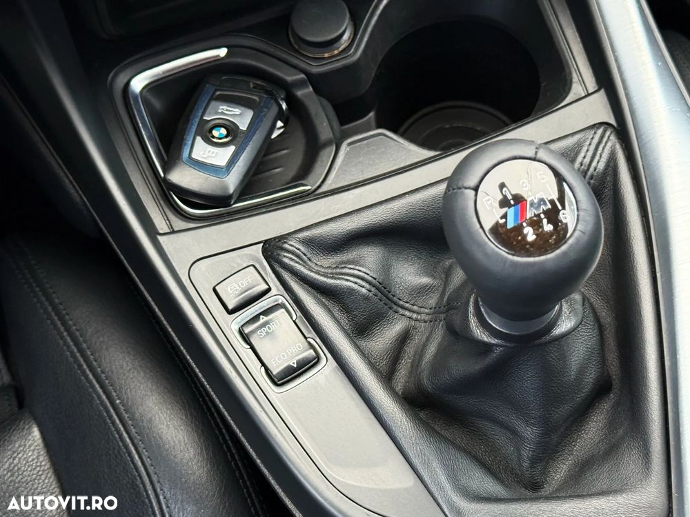 BMW Seria 1 120d Sport Line - 18