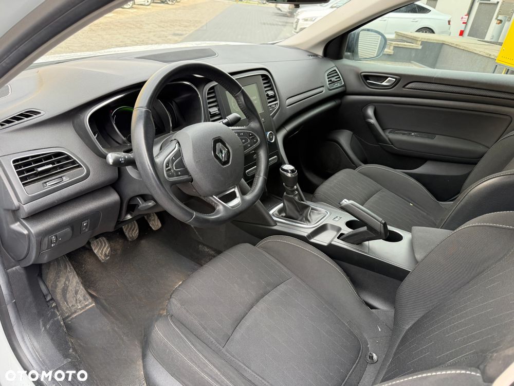 Renault Megane 1.3 TCe FAP Life - 8