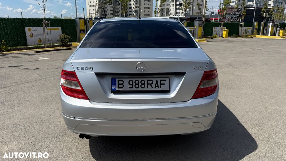 Mercedes-Benz C 200 CDI - 12
