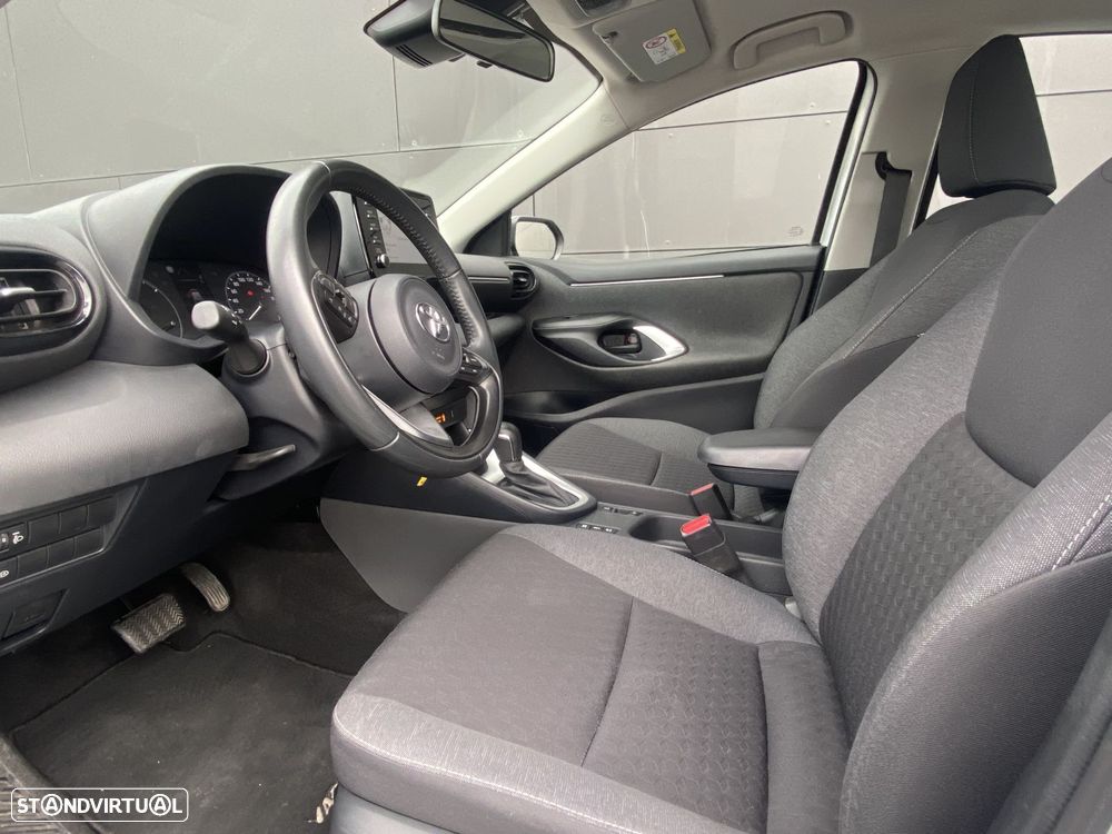 Toyota Yaris 1.5 HDF Comfort Plus - 7