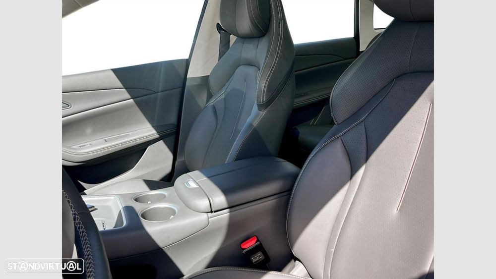 Forthing S7 EV 56.8 kWh - 13