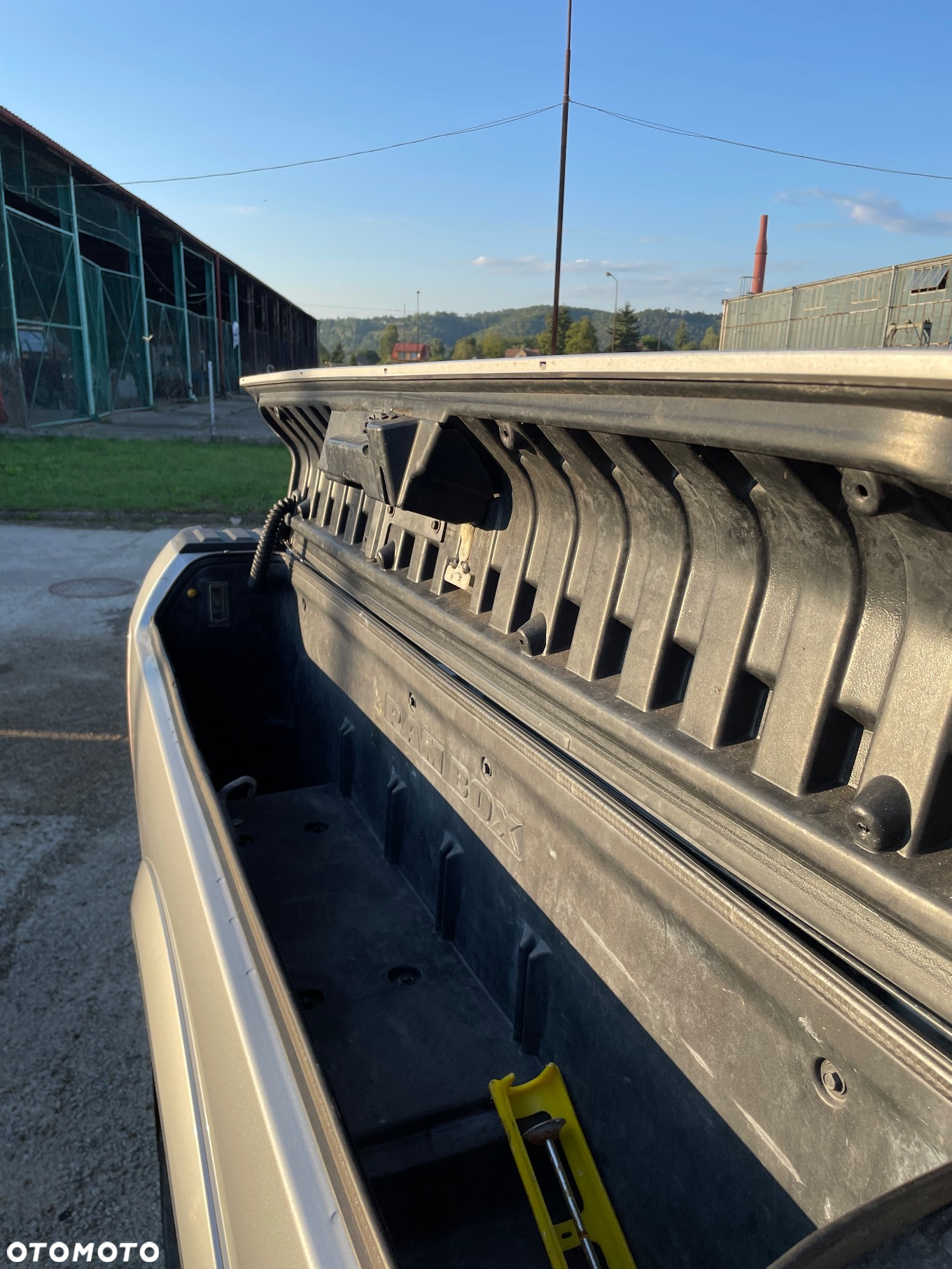 RAM 1500 Crew Cab Laramie - 11