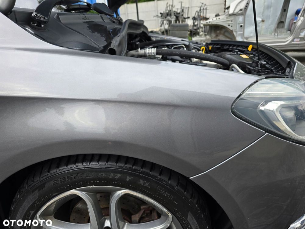 MERCEDES B KLASA W246 246 BŁOTNIK PRZÓD PRAWY DO MONTAŻU KOLOR 787 - 3