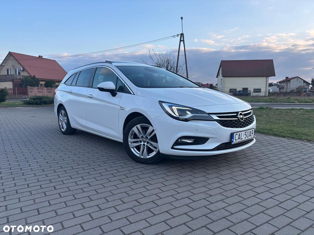 Opel Astra 1.6 D Start/Stop ON - 2