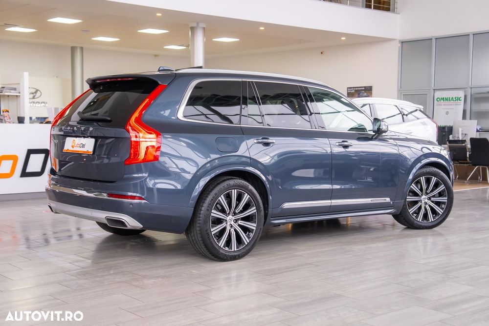 Volvo XC 90 Recharge T8 eAWD Inscription - 12
