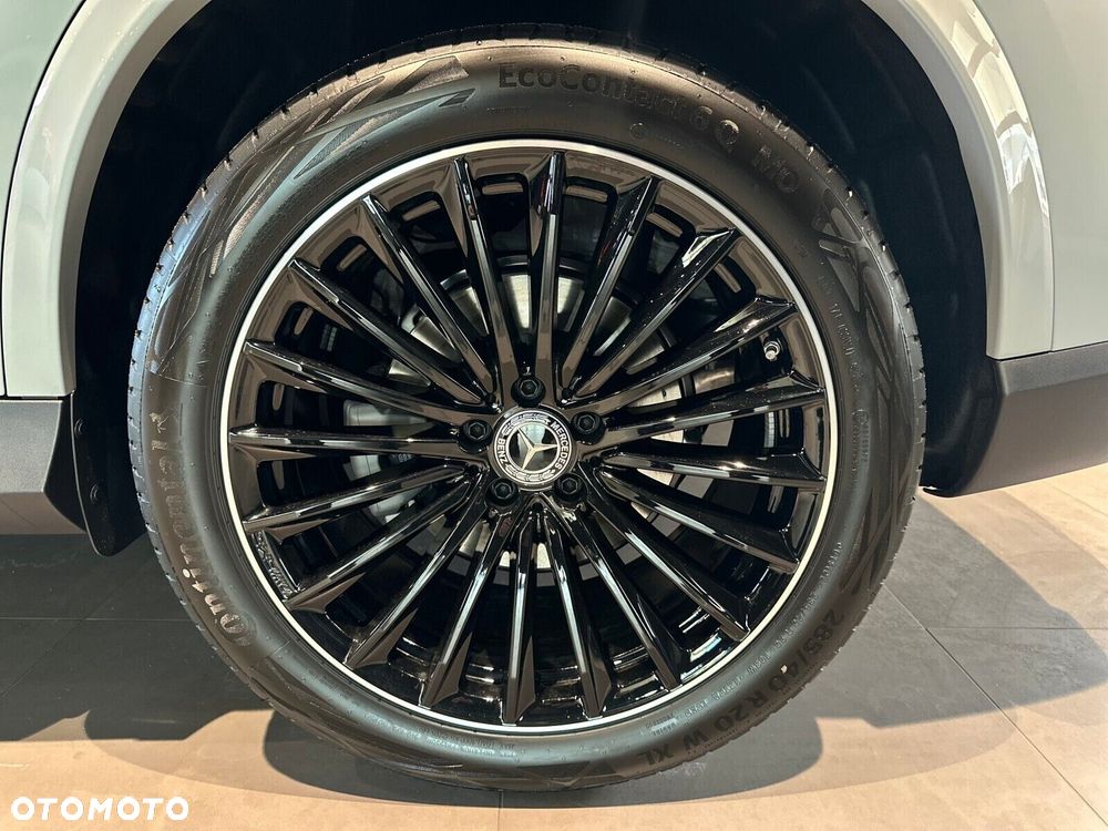 Mercedes-Benz GLC - 10
