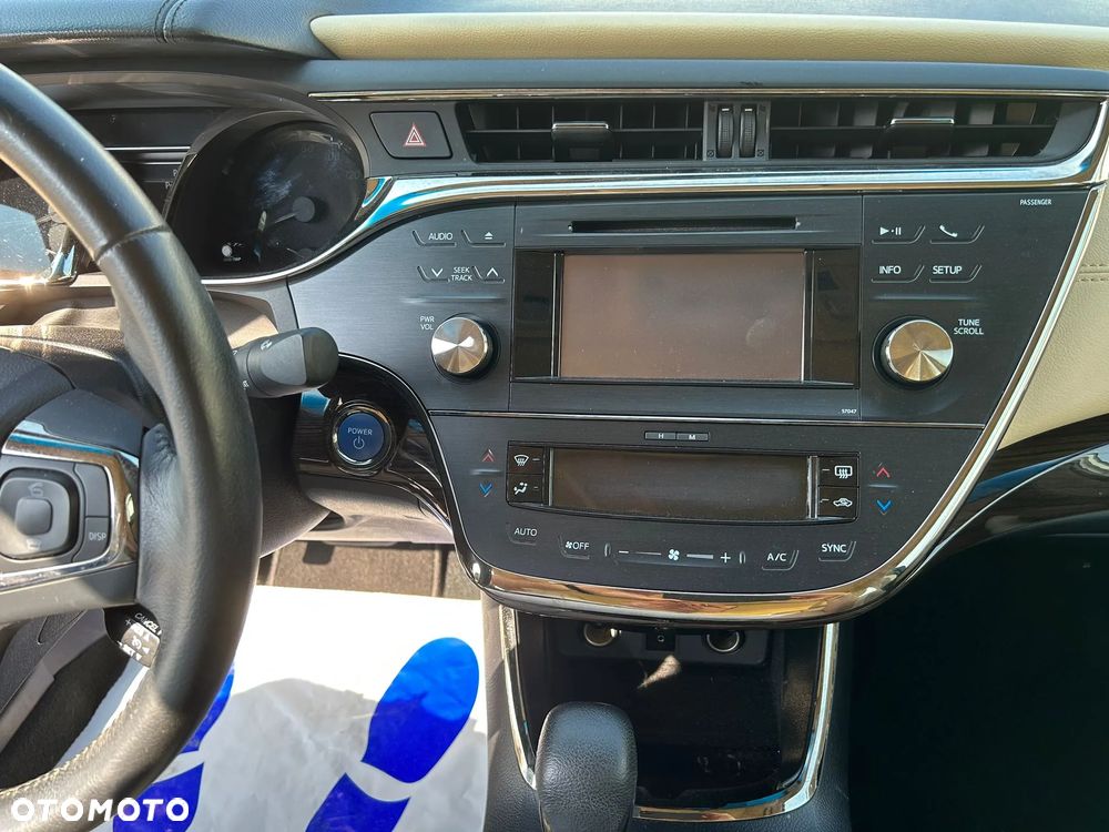 Toyota Avalon - 9