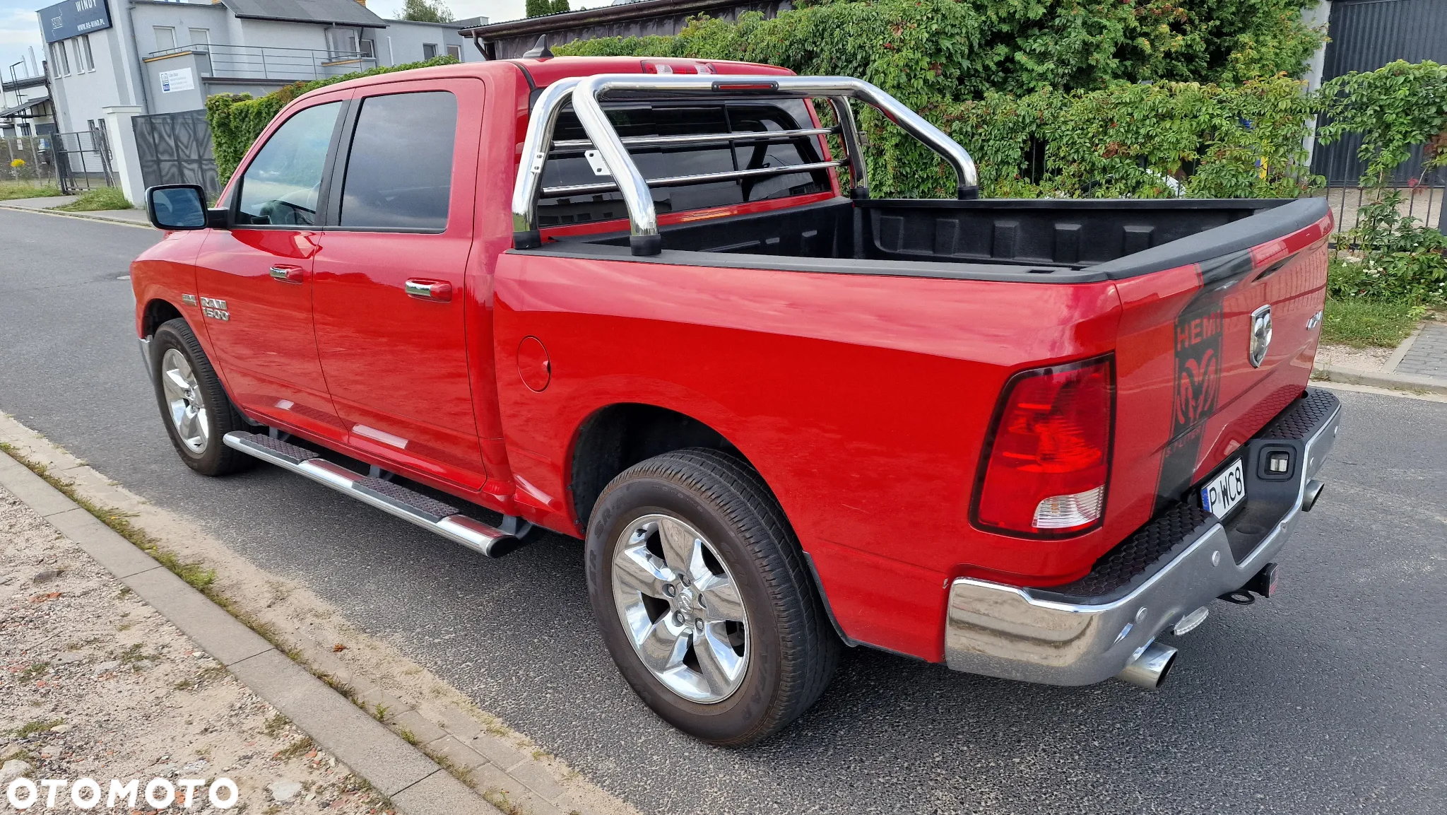 Dodge RAM - 10