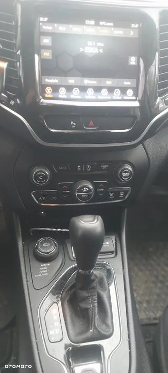 Jeep Cherokee 3.2 V6 Active Drive I Limited - 22