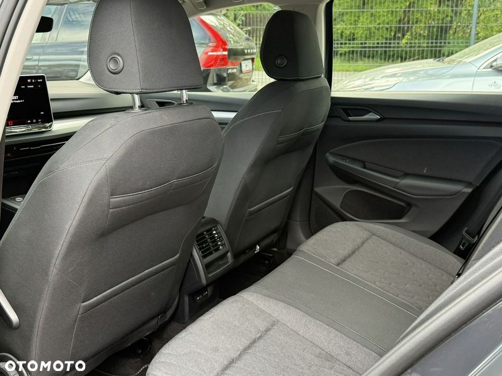 Volkswagen Golf - 14