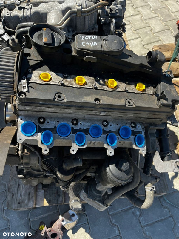 Audi A4 A5 Q5 A6 Silnik Słupek 2.0 TDI CAHA