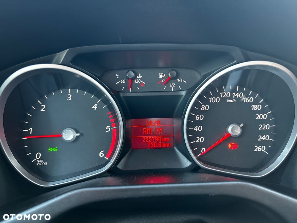 Ford Mondeo - 4
