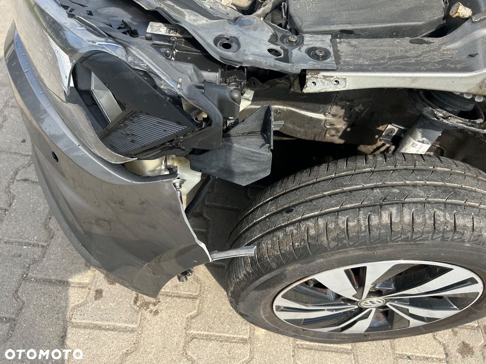 Volkswagen Polo - 24