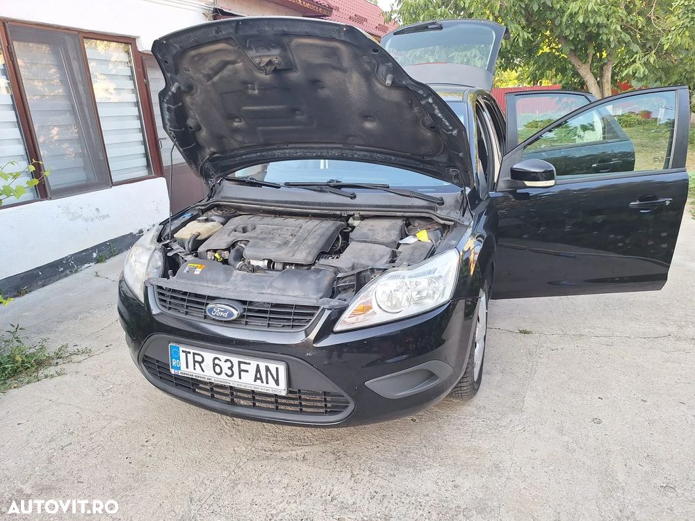 Ford Focus 1.6 TDCi Sport - 12
