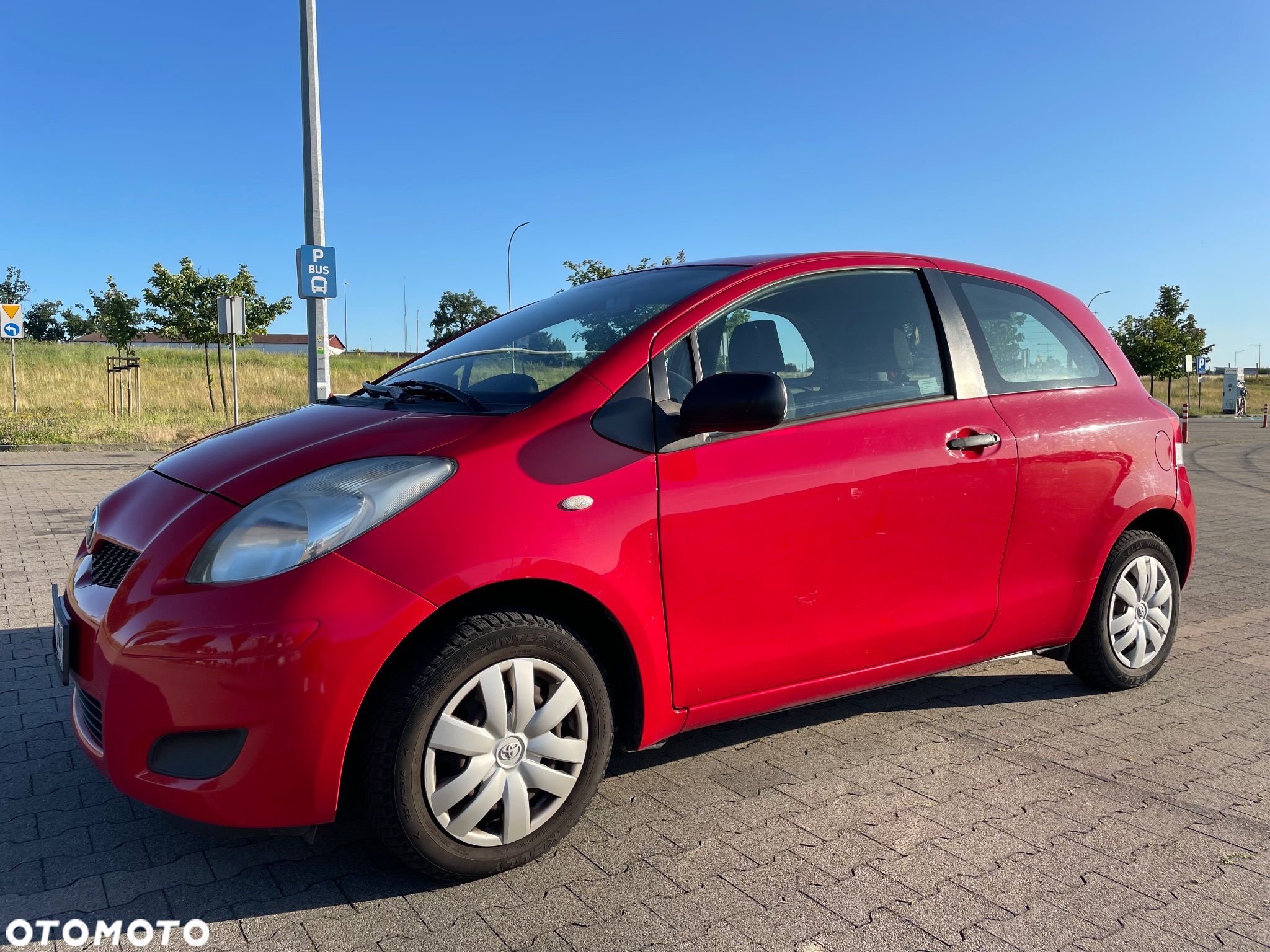 Toyota Yaris 1.0 Terra - 1