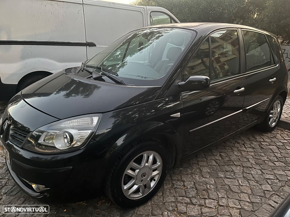 Renault Scénic - 17