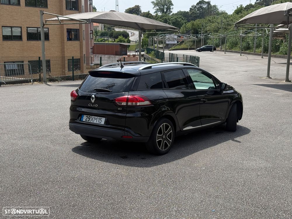 Renault Clio Sport Tourer (Energy) dCi 90 Bose Edition - 6