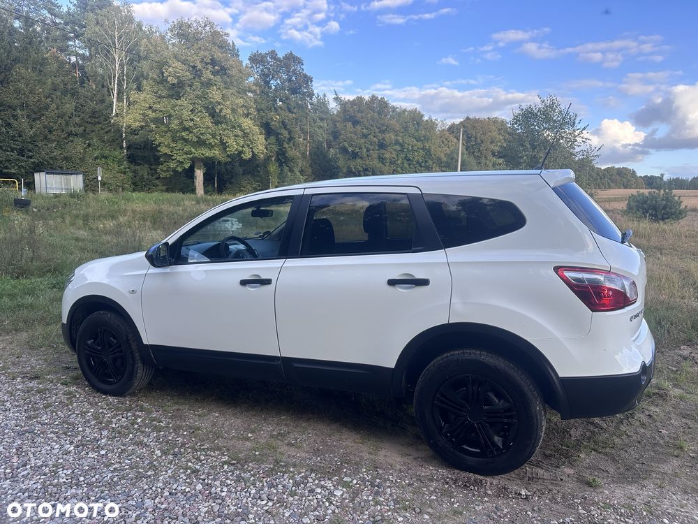 Nissan Qashqai+2