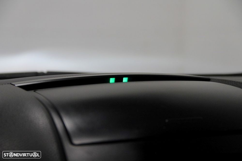 VW Touareg 3.0 TDI V6 Tiptronic - 19