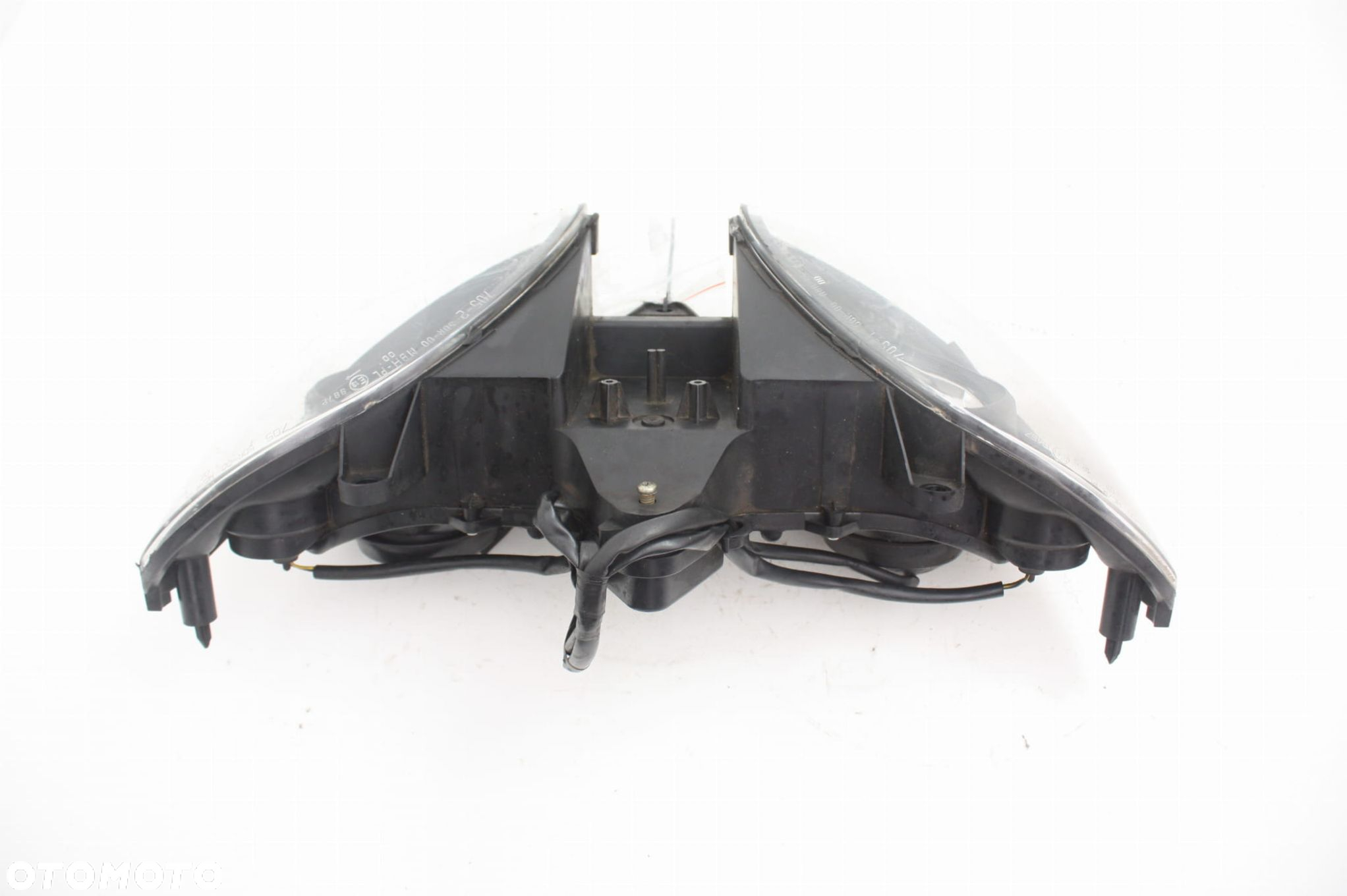 REFLEKTOR LAMPA PRZEDNIA Piaggio X9 125 - 2
