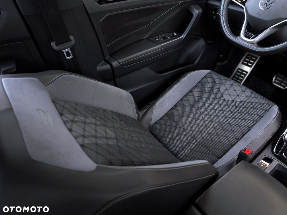 Volkswagen T-Roc 1.5 TSI R-Line DSG - 12