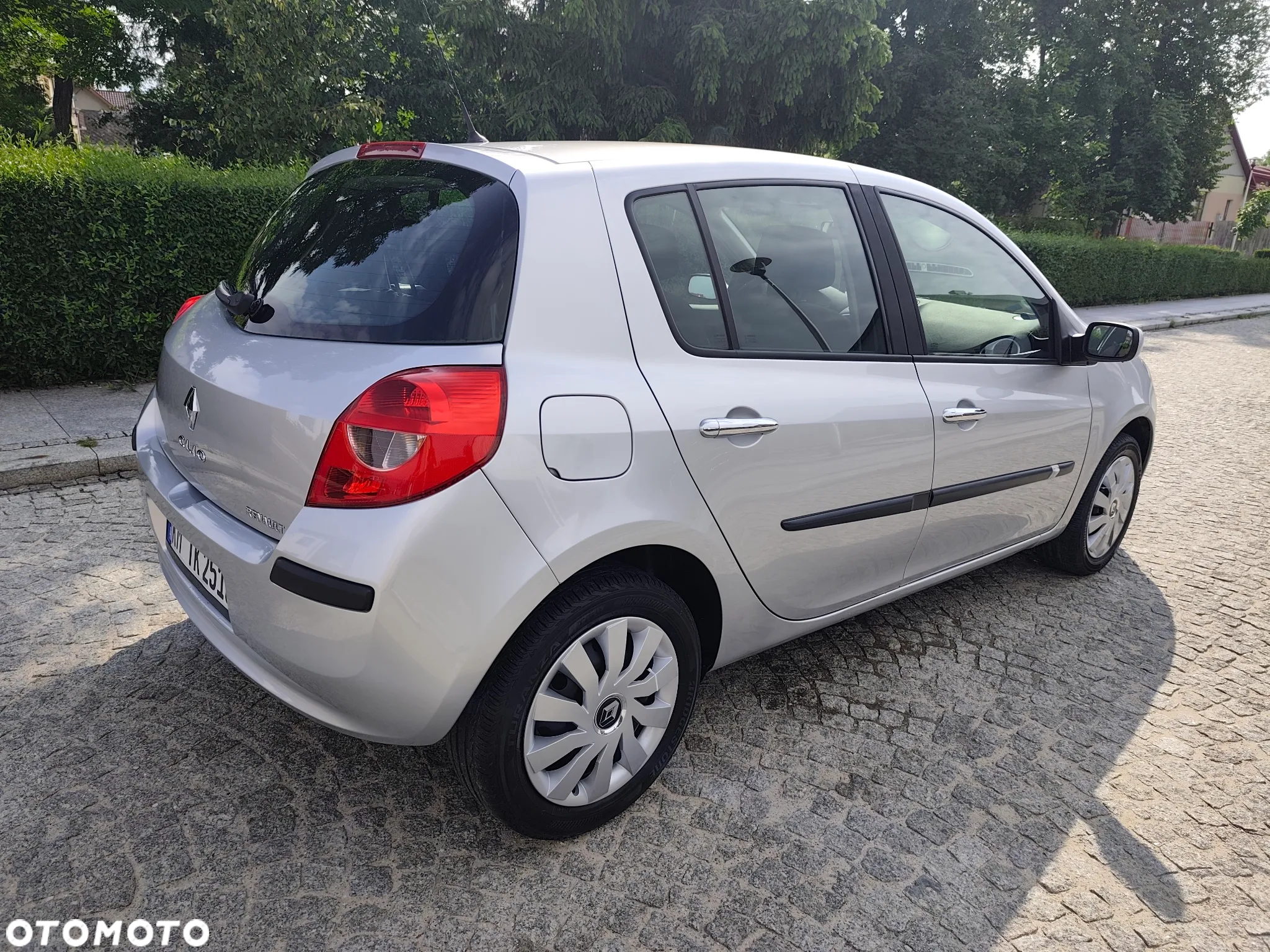 Renault Clio 1.2 16V 75 Dynamique - 6