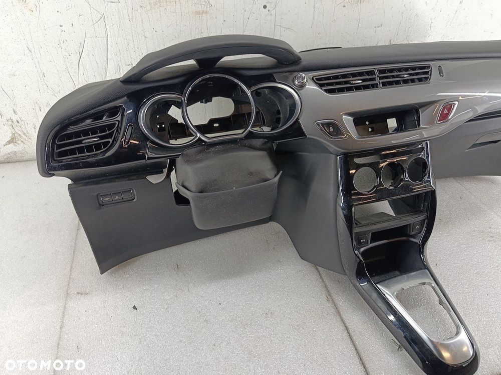 DESKA ROZDZIELCZA,KONSOLA PODUSZKI SENSOR PASY CITROEN DS3 - 11